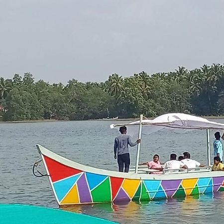 Casa Ardilla, Homestay And Boating In Honnavar Honāvar Exterior photo