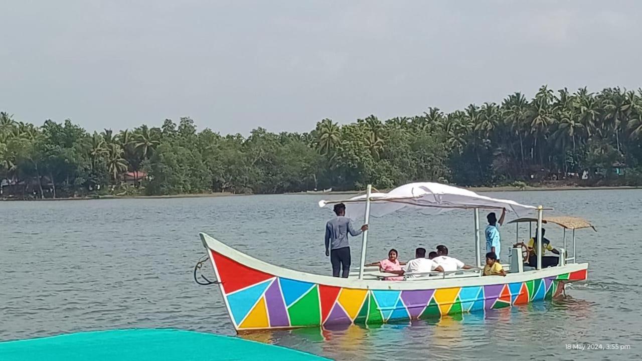 Casa Ardilla, Homestay And Boating In Honnavar Honāvar Exterior photo